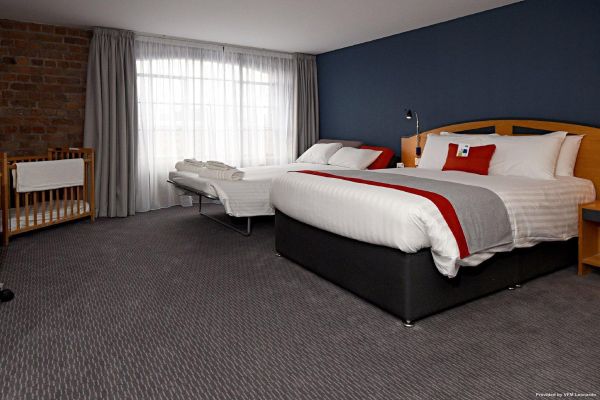 Holiday Inn Express LIVERPOOL - ROYAL ALBERT DOCK (Liverpool)